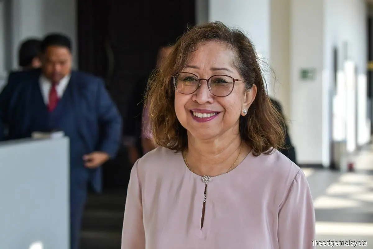 Portrait photograph of Na'imah Binti Abdul Khalid